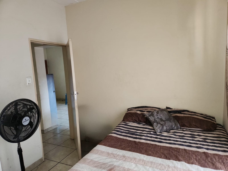 2 Bedroom Property for Sale in Rustenburg Central North West